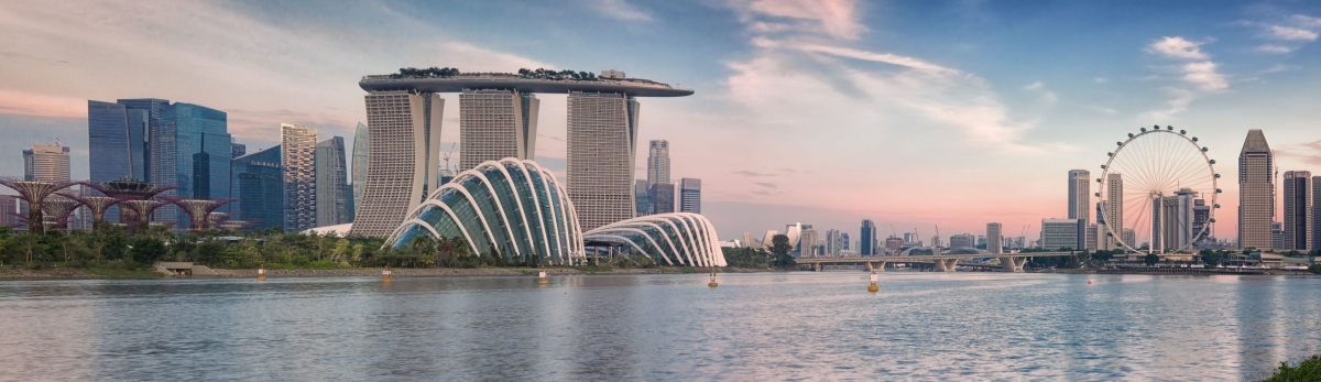 Skyline Panorama Marina Bay Singapore (anekoho / stock.adobe.com)  lizenziertes Stockfoto 
Informazioni sulla licenza disponibili sotto 'Prova delle fonti di immagine'